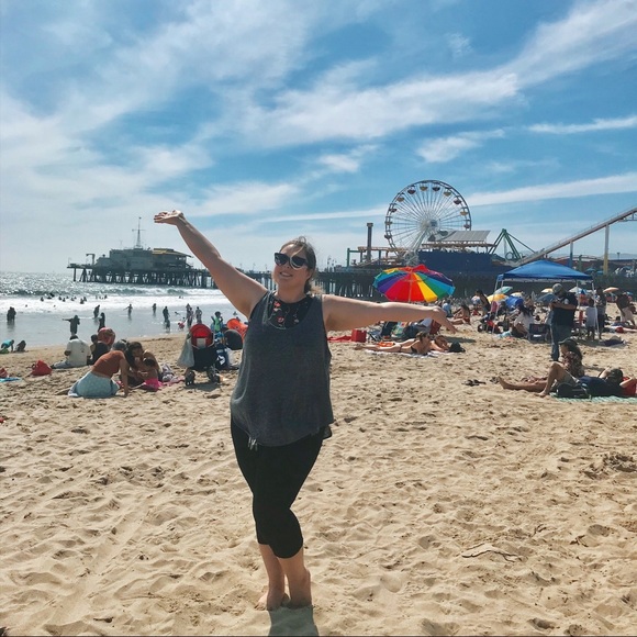 Meet your Posher, Rachel - Picture 4 of 4